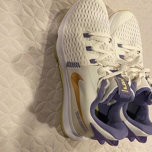 Nike White and Purple Sneakers with Gold Swoosh